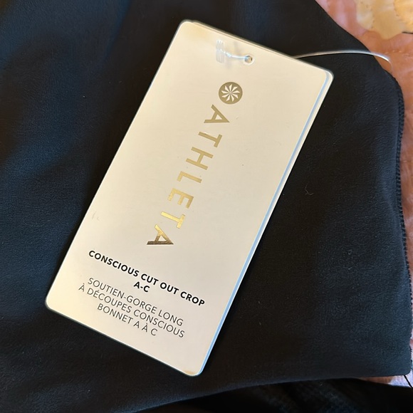 Athleta Conscious Cut Out Crop Sport bra size A-C Small nwt black - Picture 2 of 7